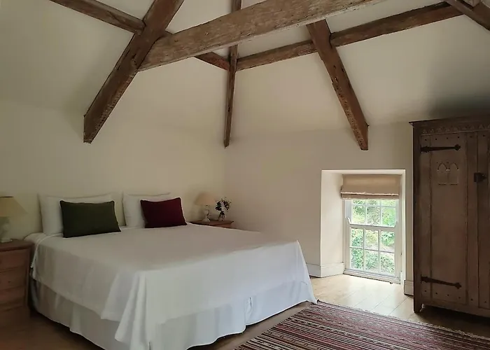 Escape To Garden Haybarn Loft In Georgian Estate *