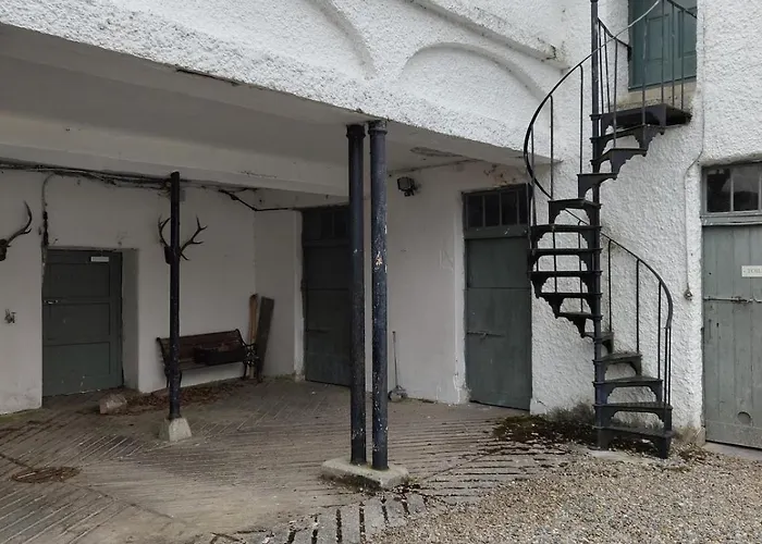 Appartement Escape To Garden Haybarn Loft In Georgian Estate